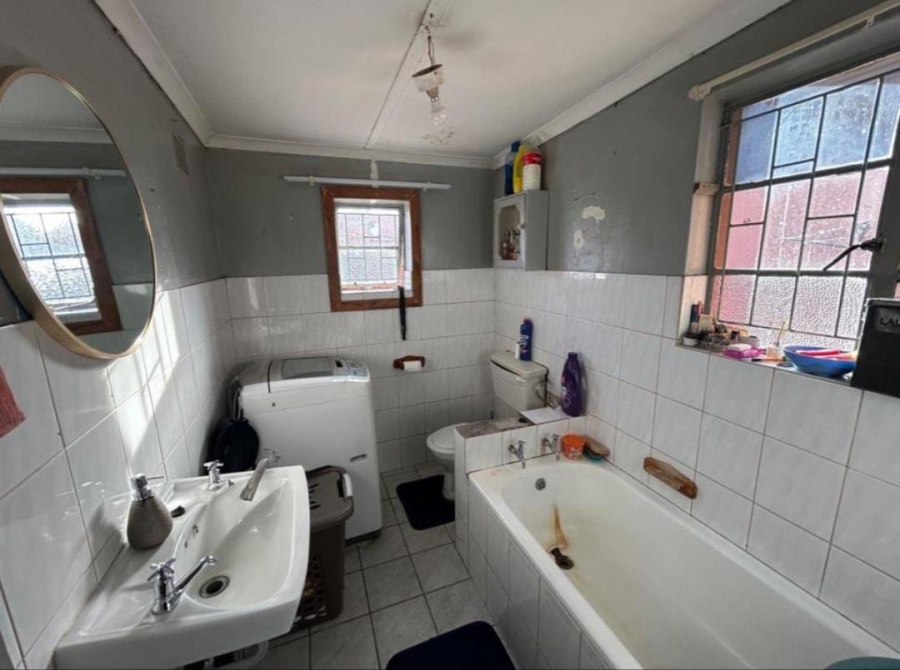 2 Bedroom Property for Sale in Riviera Northern Cape